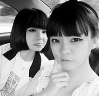 2016最新版qq姐妹黑白头像图片