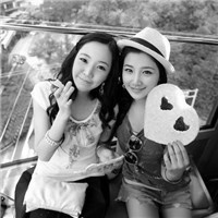 2016最新版qq姐妹黑白头像图片
