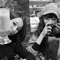 2016最新版qq姐妹黑白头像图片