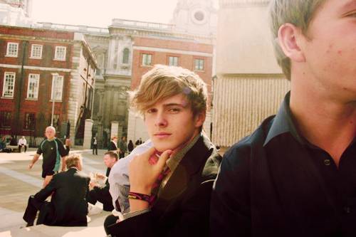 精美的欧美范个性帅哥图片素材