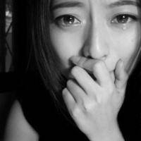 十月非主流女生黑白qq头像图片