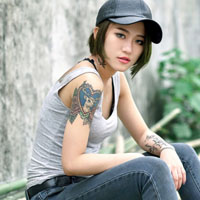 非主流美女纹身头像高清图片