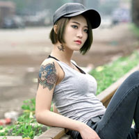 非主流美女纹身头像高清图片