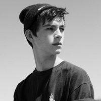 十月最新qq伤感男生黑白头像