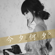 伤感落寞的非主流女生黑白头像