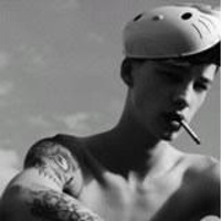 冷酷又帅气的欧美男生头像图片