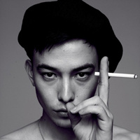 冷酷又帅气的欧美男生头像图片