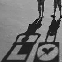 唯美意境的黑白风格情侣头像