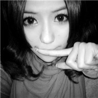 非主流黑白长发伤感女生头像