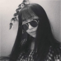 非主流黑白长发伤感女生头像