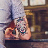 另类个性的欧美男生纹身头像