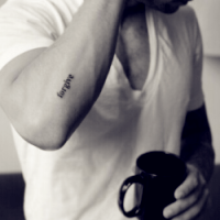 另类个性的欧美男生纹身头像