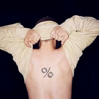 另类个性的欧美男生纹身头像