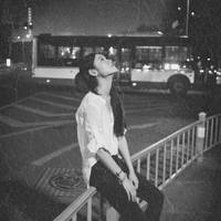 最新非主流意境伤感图片素材