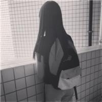 最新有气质的美女黑白头像图片