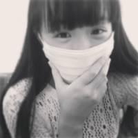 最新有气质的美女黑白头像图片