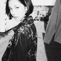 最新版唯美意境女生黑白头像