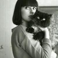 最新版唯美意境女生黑白头像