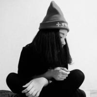 最新版唯美意境女生黑白头像