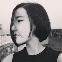 最新版唯美意境女生黑白头像