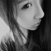 黑白系列伤感意境女生头像素材