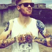 超男人味的欧美纹身男生头像