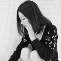 最新qq非主流女生黑白头像图片