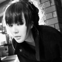 唯美伤感的非主流女生黑白头像