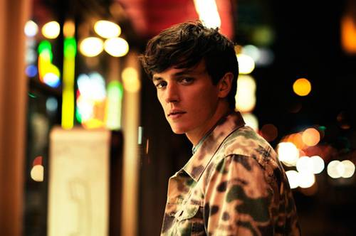 欧美清新意境帅哥图片素材