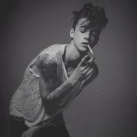 超帅气的欧美男生纹身头像图片