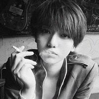 另类的个性欧美范短发美女图片