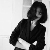 另类的个性欧美范短发美女图片