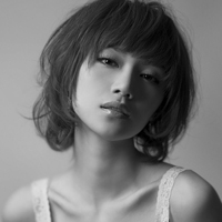 另类的个性欧美范短发美女图片