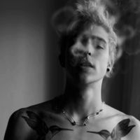 最经典的欧美风男生抽烟头像