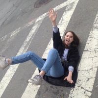 搞笑炫酷的女生图片素材