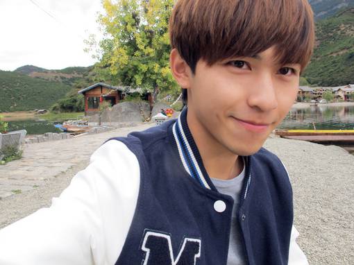 超成熟温暖系帅哥头像大全