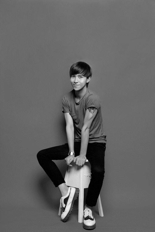 超成熟温暖系帅哥头像大全