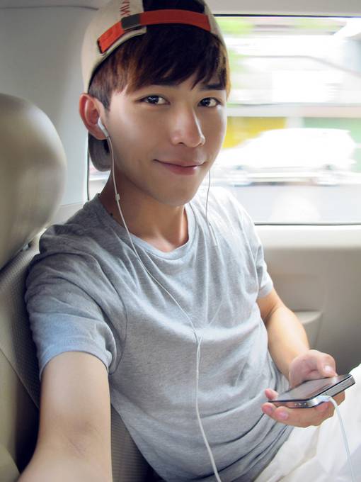 超成熟温暖系帅哥头像大全