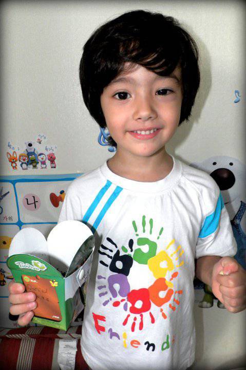 可爱的混血小男孩高清头像大全