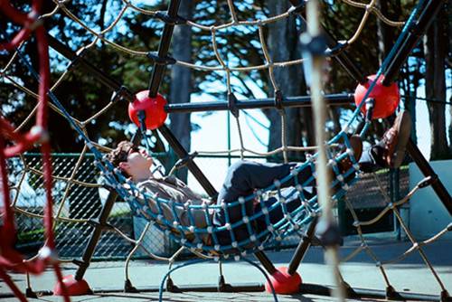 很阳光很帅气的个性型男图片