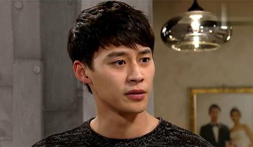 很阳光很帅气的个性型男图片