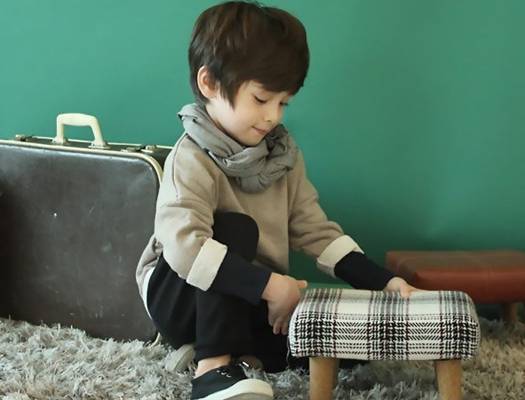 最具独特魅力的混血小正太图片