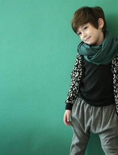 最具独特魅力的混血小正太图片