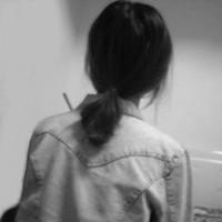 精选个性女生黑白带字头像