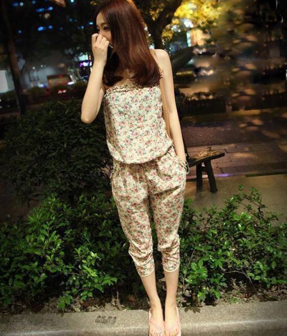 超级好看的简约风格女生图片