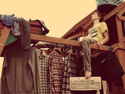 欧美范帅气型男与吉他意境图