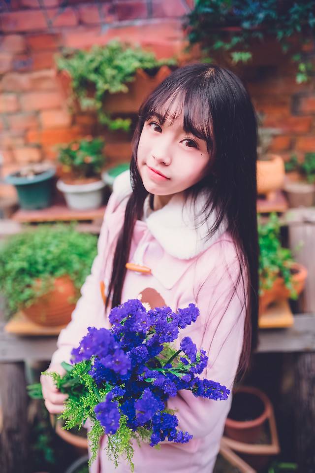 花一样的清纯少女素颜照