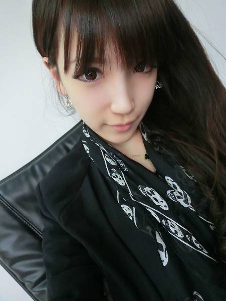 非主流时尚性感美女高清图片