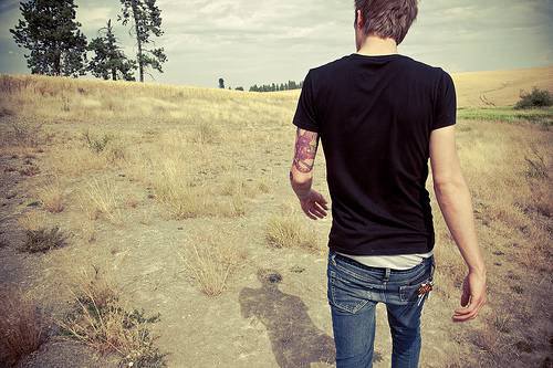 思念的极限 欧美伤感男生图片