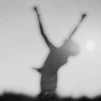 欧美范时尚黑白风格男生头像